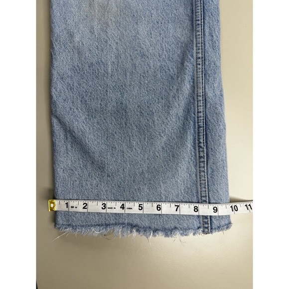 Zara The 90s Wide Full Length High Rise Raw Hem Frayed Jeans Size 6 / 28 READ - Picture 3 of 12